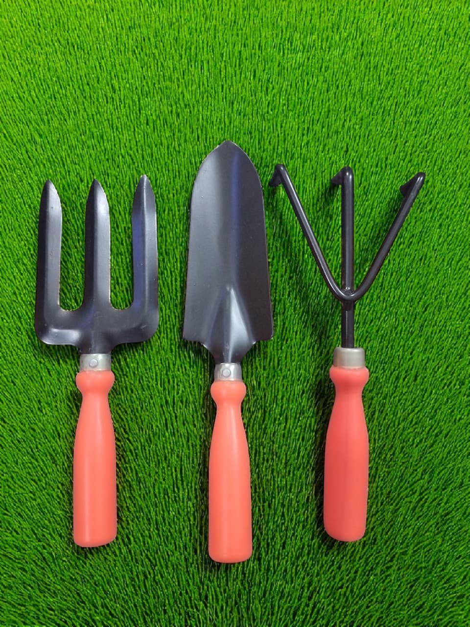 AGT® Garden Tool Set Garden Tool Kit - 3 Tools - Cultivator, Garden Fork, Trowel Garden… – Durable, Rust-Resistant Tools for Home Gardening in India